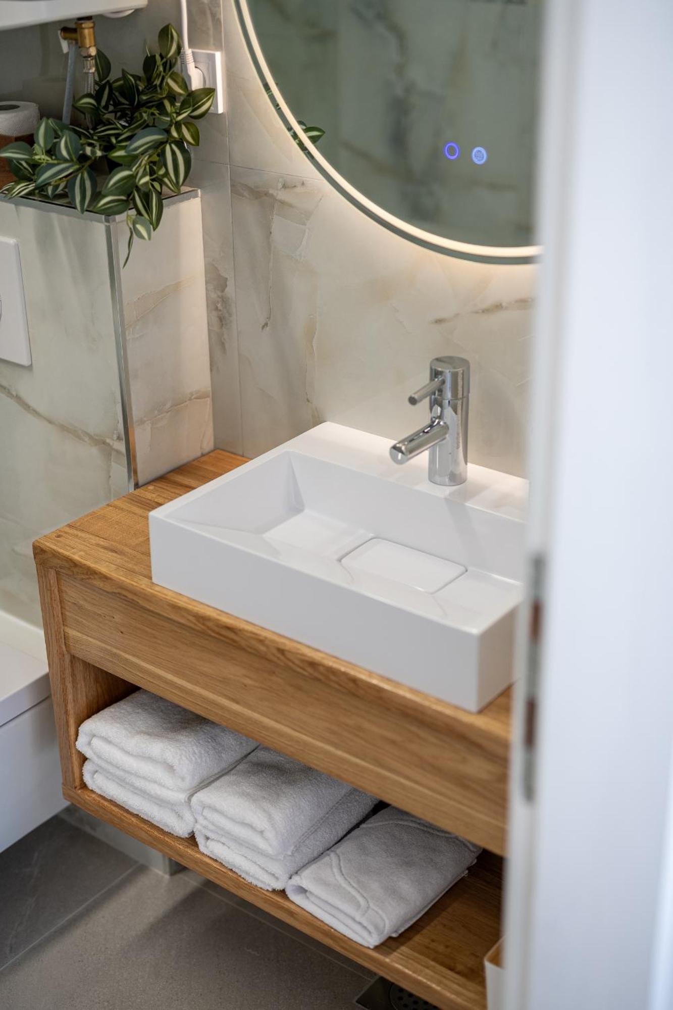 Apartments Micika 챠브타트 외부 사진